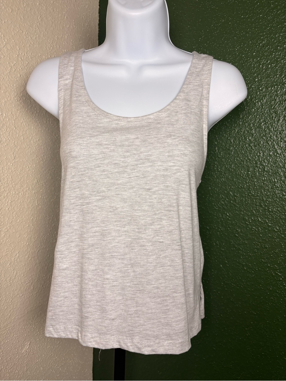 Women's Gray Tank Scoop Neck Top
